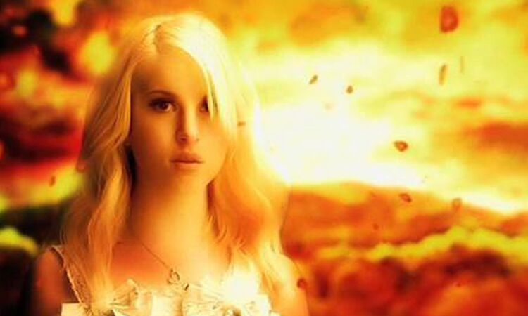 Paramore: Brick By Boring Brick [OFFICIAL VIDEO]