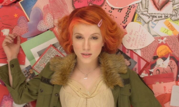 Paramore: The Only Exception [OFFICIAL VIDEO]