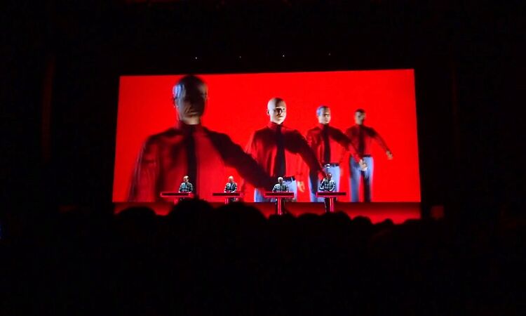 KRAFTWERK @ 3-D CONCERTS 1 2 3 4 5 6 7 8 Vol.7