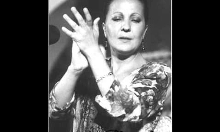 Carmen Linares - Toma este puñal dorao (CANTIÑAS)