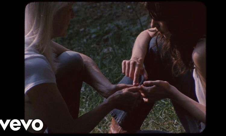 Le Ren - I Already Love You (Official Video)