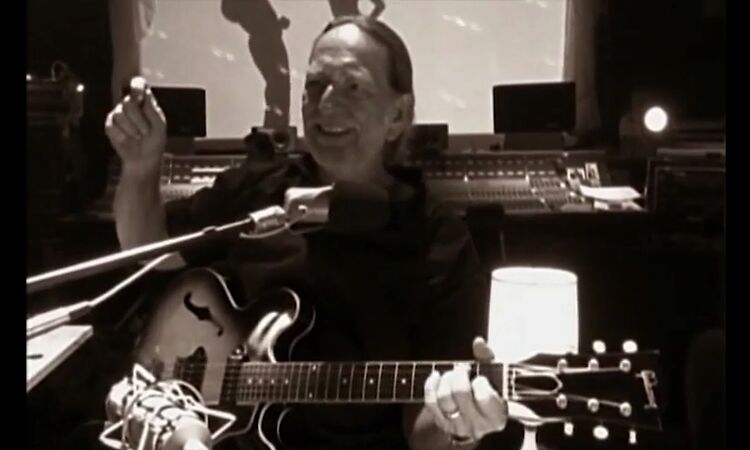 Willie Nelson - Darkness on the Face of the Earth (Live @ Teatro)