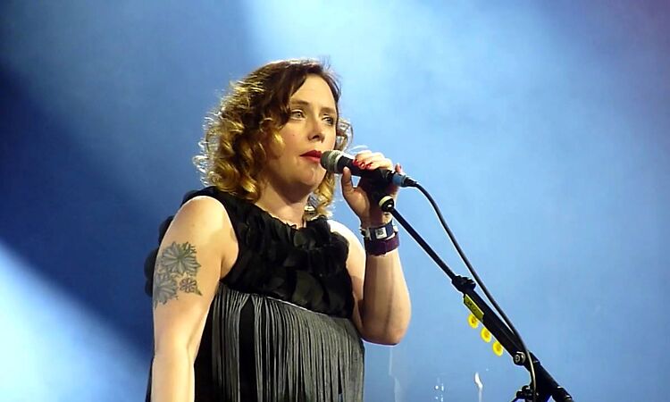 Minor Victories - Give Up The Ghost -- Live At Best Kept Secret 17-06-2016