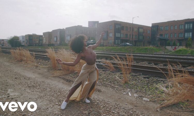 Nina Simone - Feeling Good (Official Video)