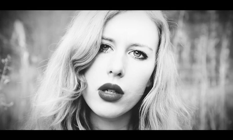 Holly Macve - The Corner Of My Mind