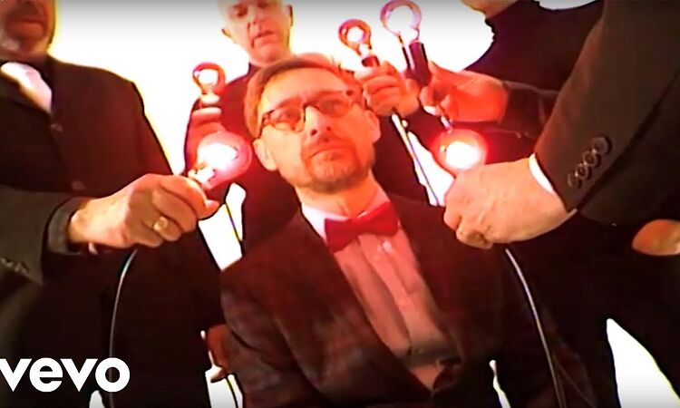 The Divine Comedy - Queuejumper