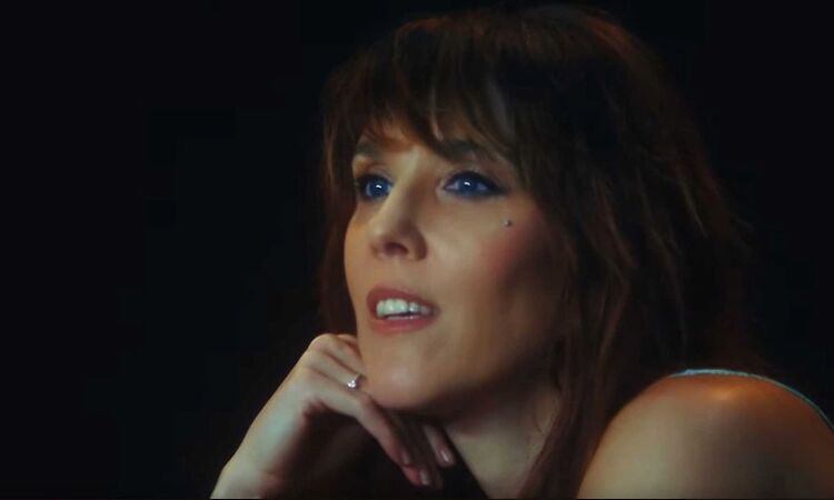 ZAZ - Sains et saufs (Clip officiel)