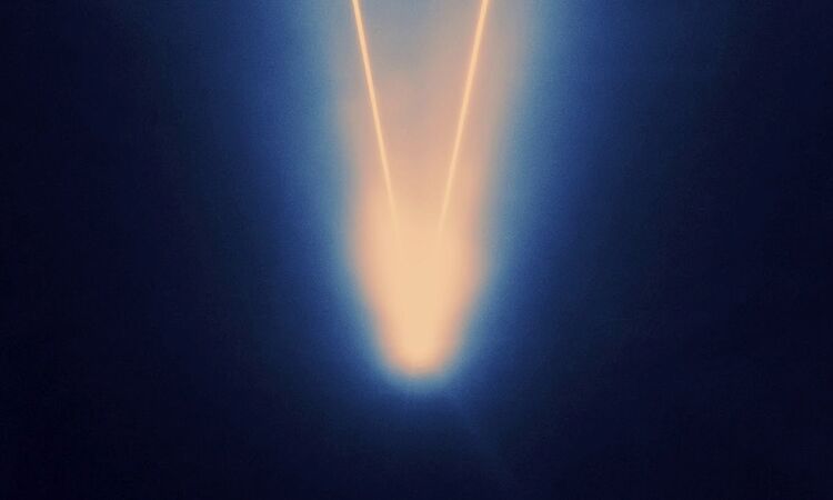 Daniel Avery - Into The Voice Of Stillness