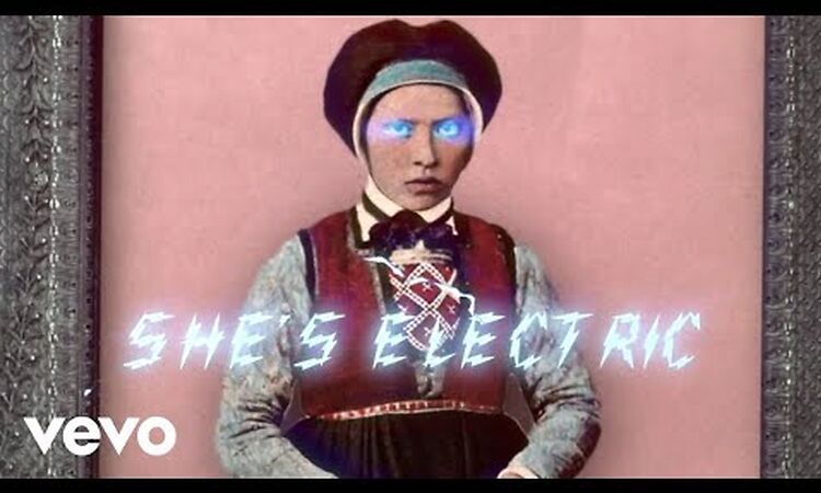 Oasis - She's Electric (Official Lyric Video)