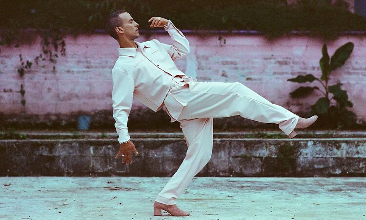 Gabriel Garzón-Montano - Someone (Official Video)