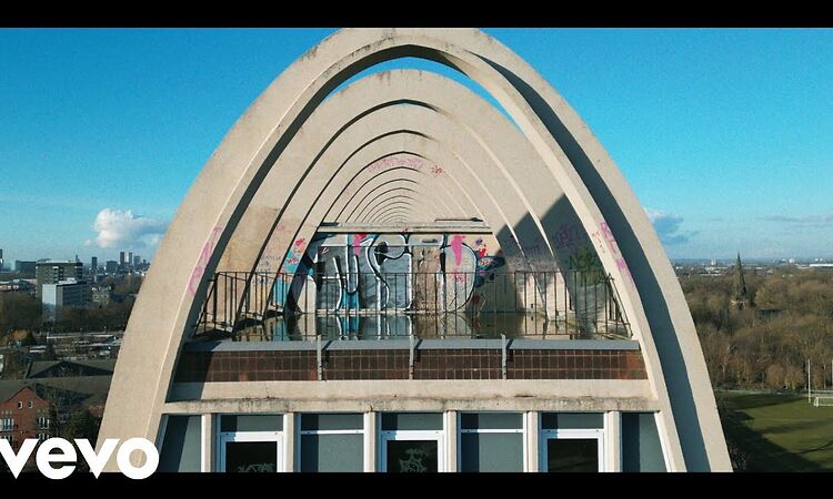 GoGo Penguin - Fallowfield Loops