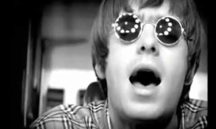 Oasis - Wonderwall (Official Video)