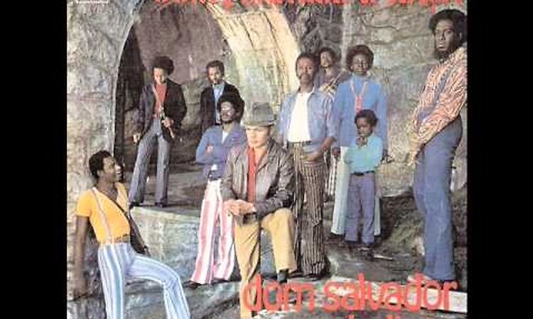 Dom Salvador & Abolição - Tio Macrô (1971)