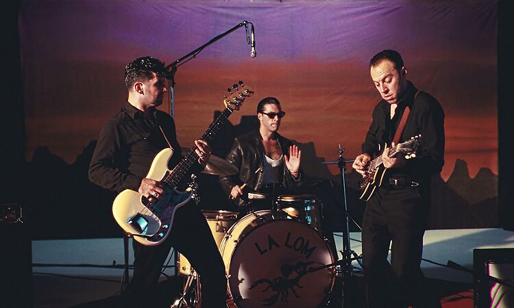 LA LOM - Perform "Danza de LA LOM" live from Los Angeles